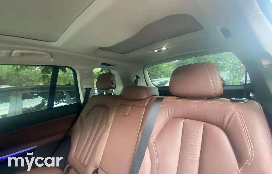 BMW X7 2022