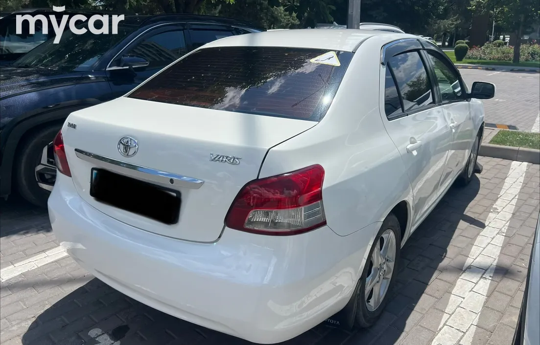 Toyota Yaris 2008