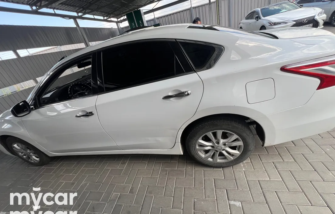 Nissan Teana 2015