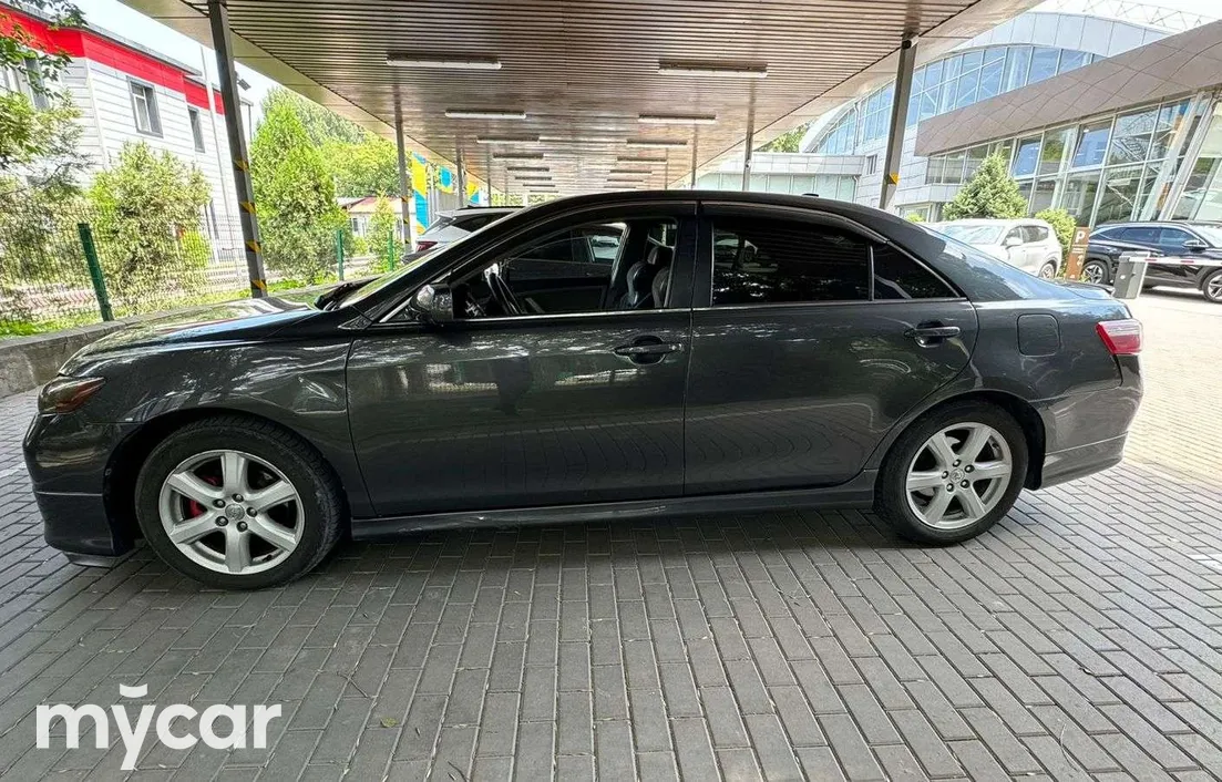 Toyota Camry 2007