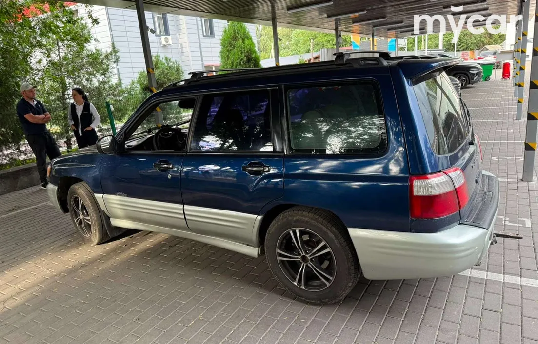 Subaru Forester 2000