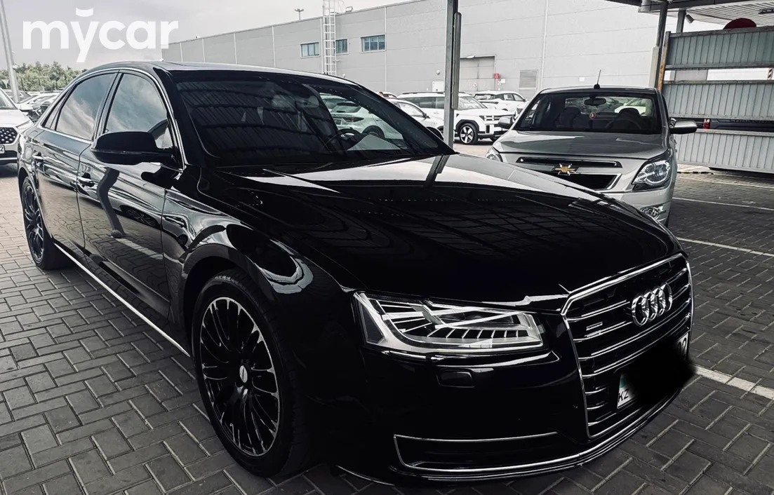 Audi A8 2015
