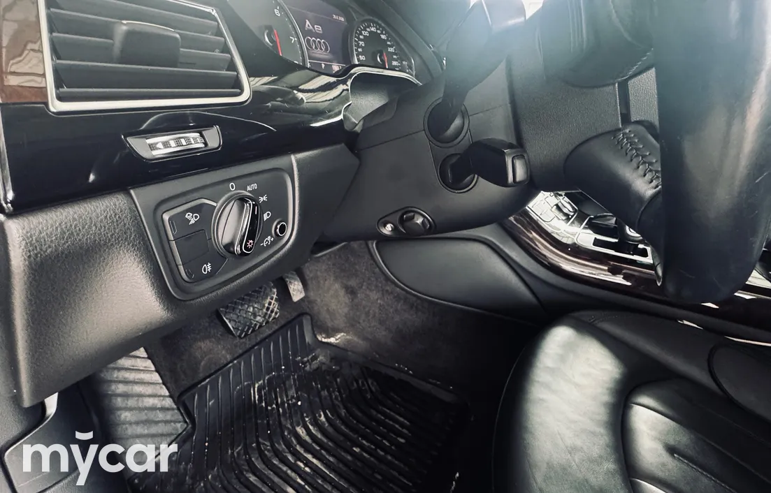Audi A8 2015