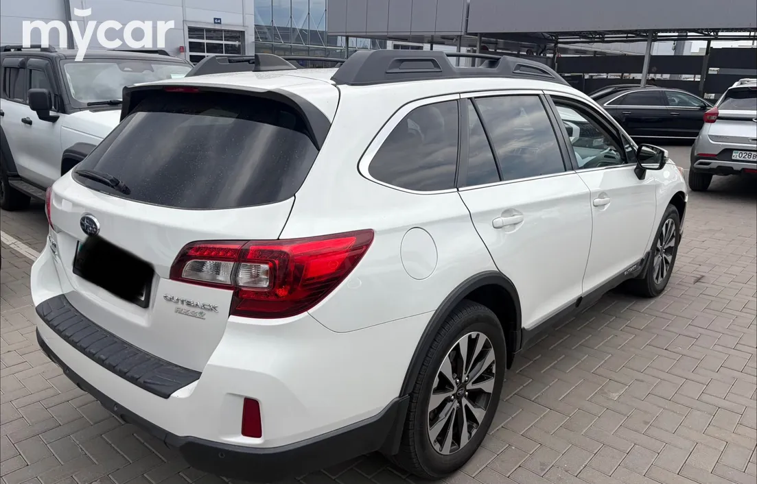 Subaru Outback 2016