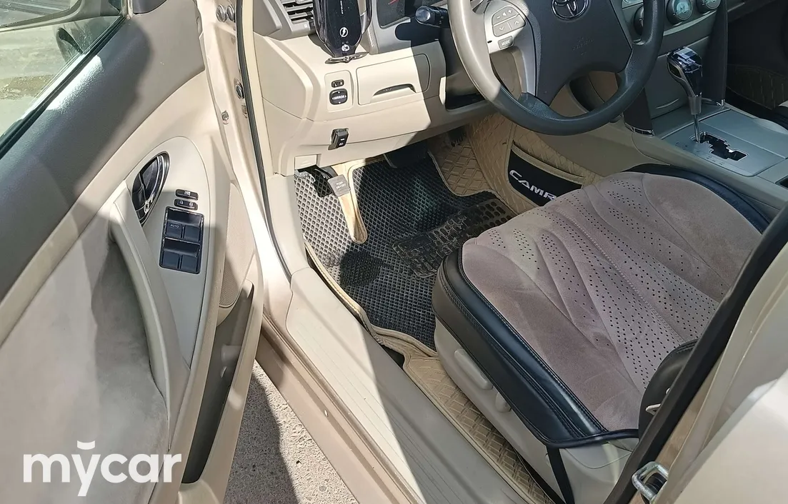 Toyota Camry 2007