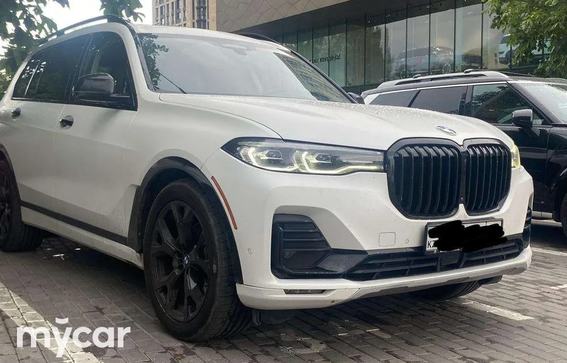 BMW X7 2022