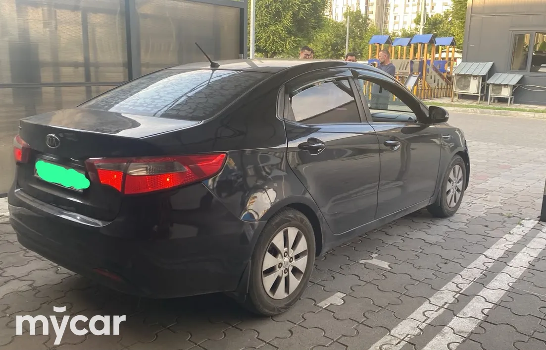 Kia Rio 2012