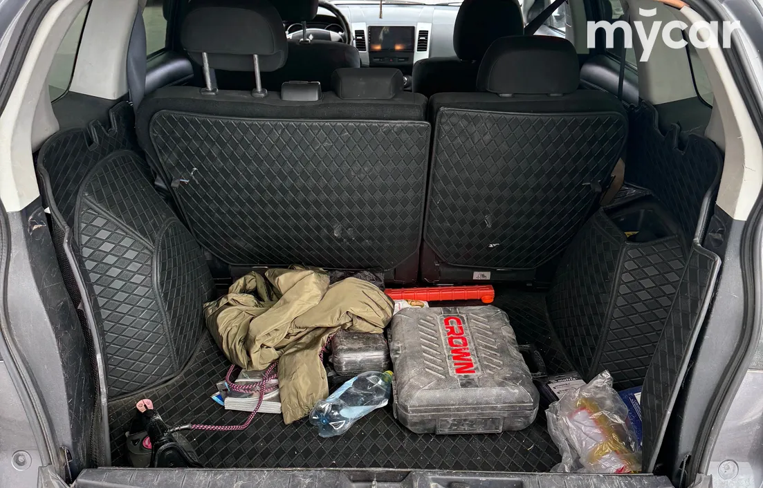 Mitsubishi Outlander 2010