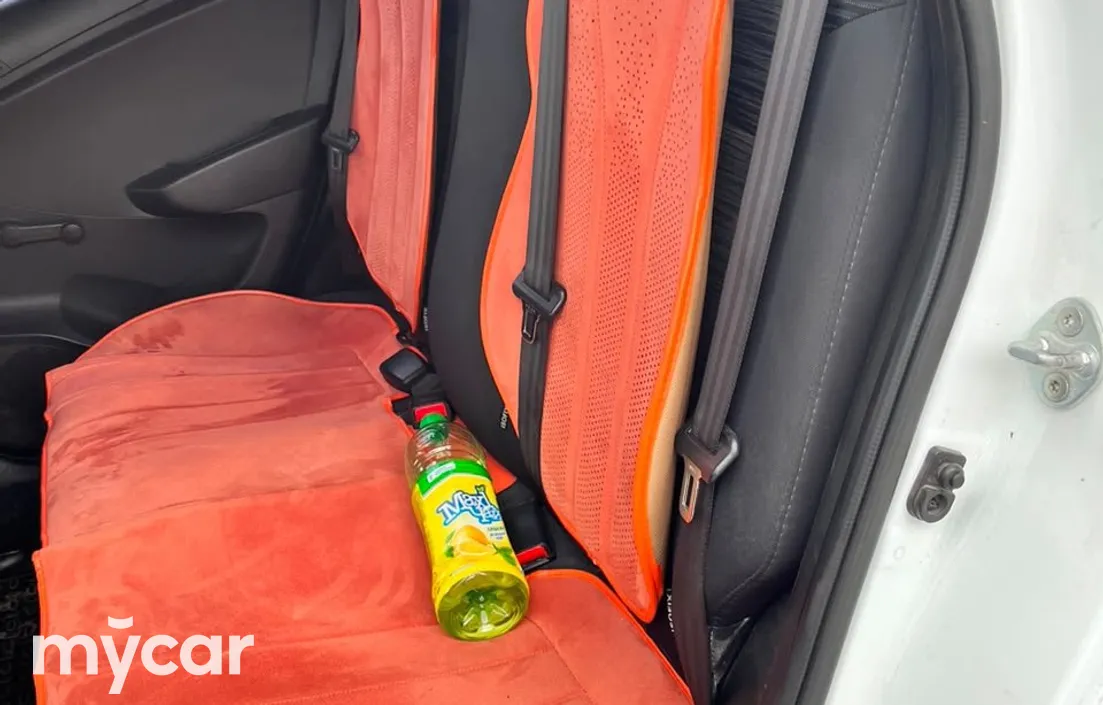 Hyundai Accent 2015