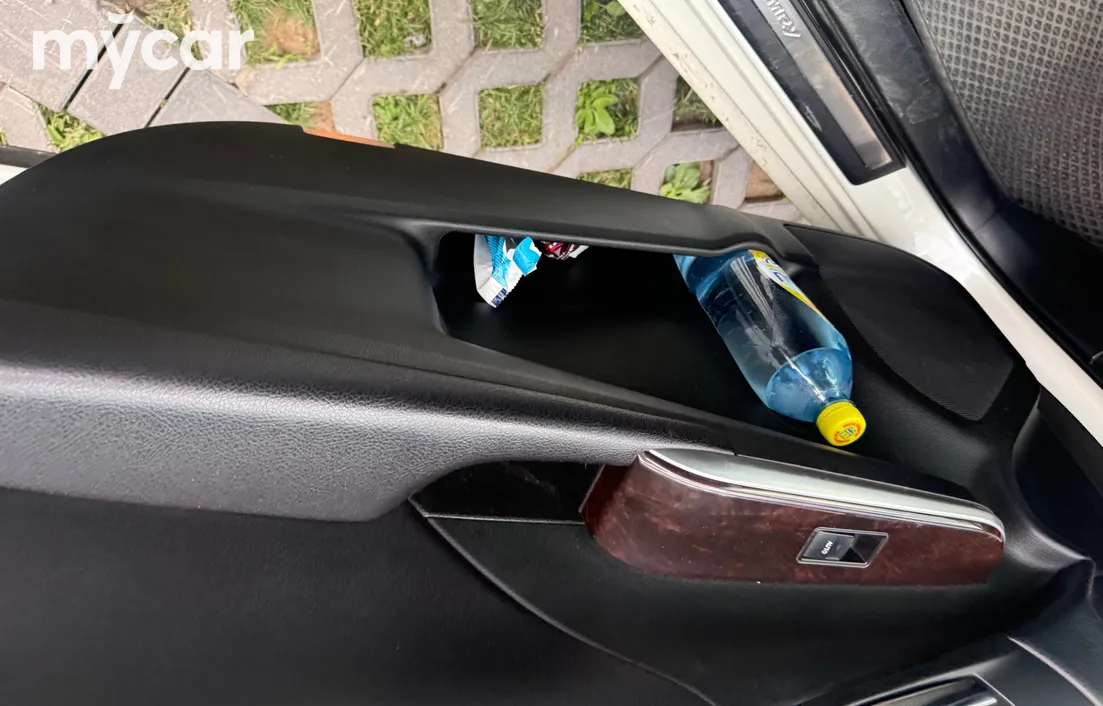 Toyota Camry 2015