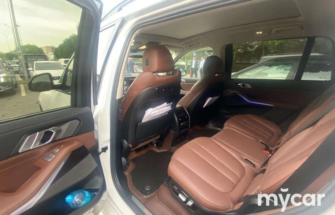 BMW X7 2022