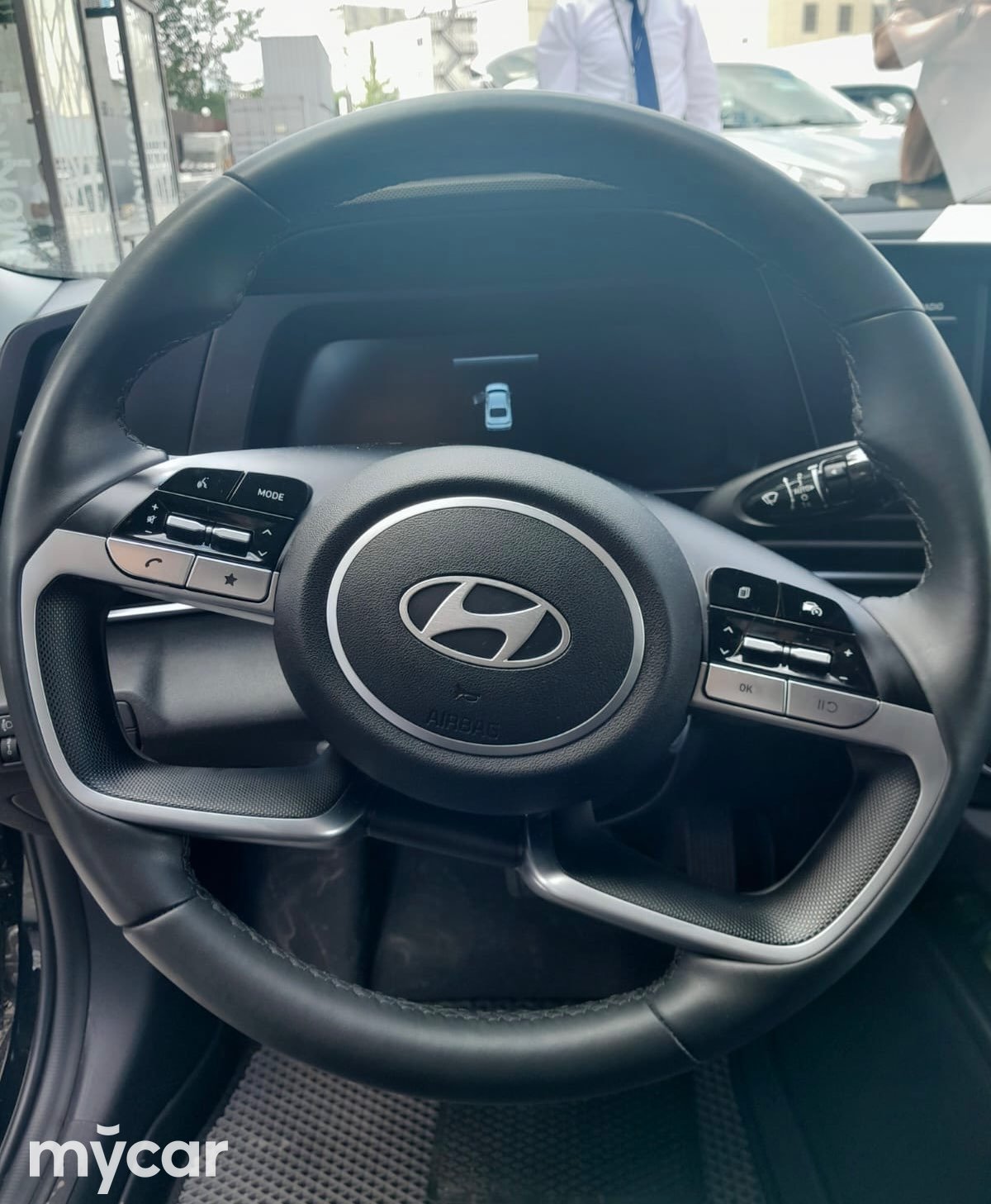 Hyundai Elantra 2025