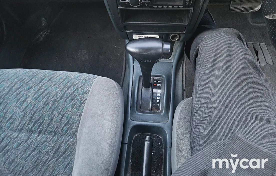 Nissan Sunny 1995
