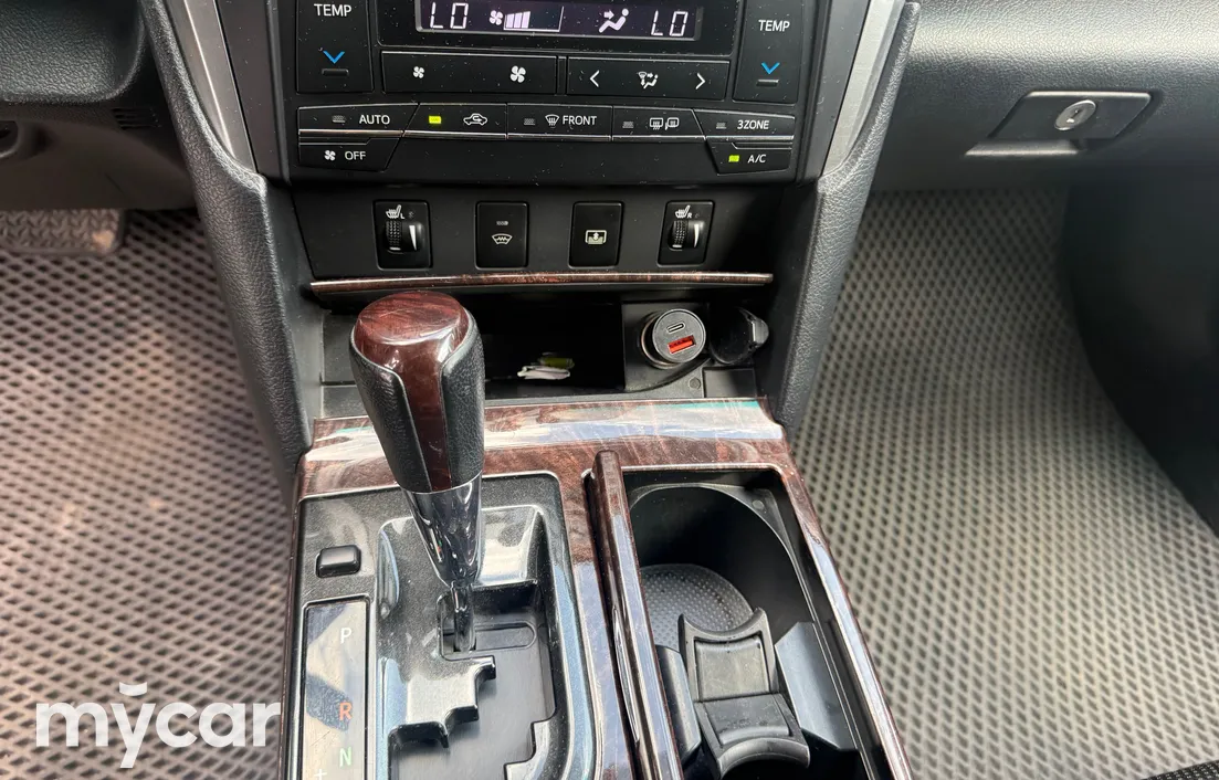 Toyota Camry 2015