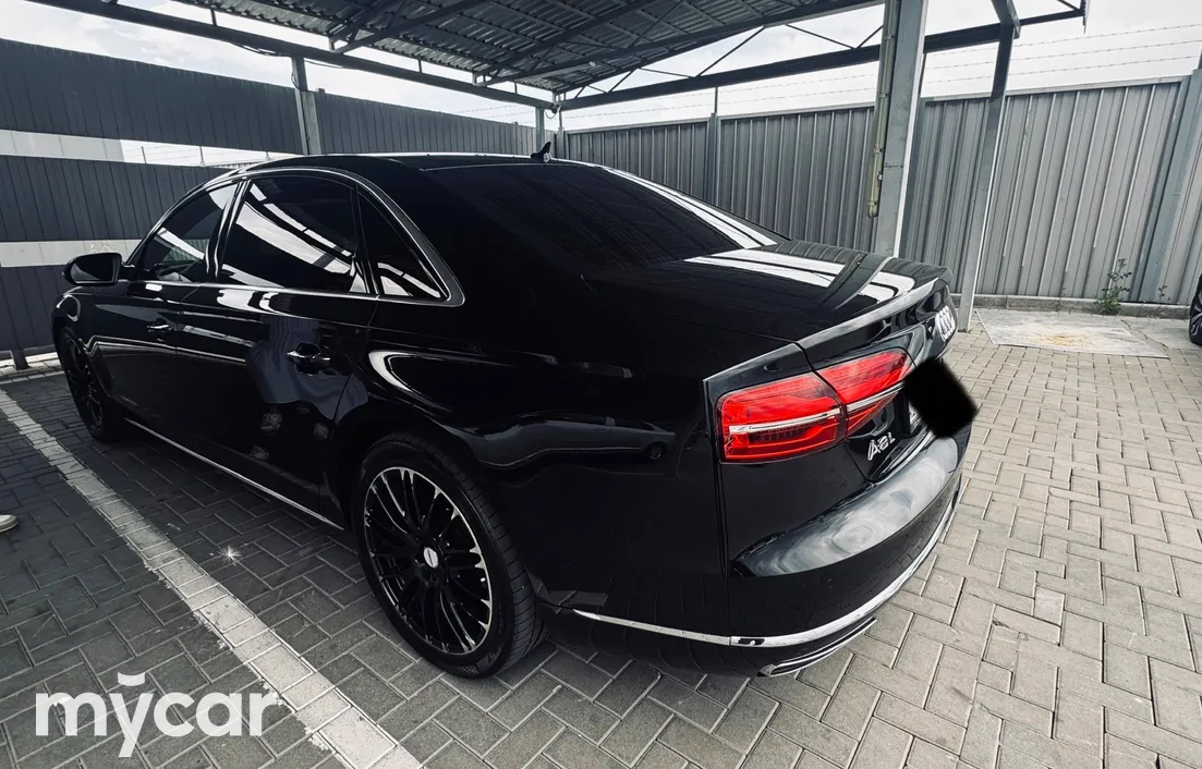Audi A8 2015