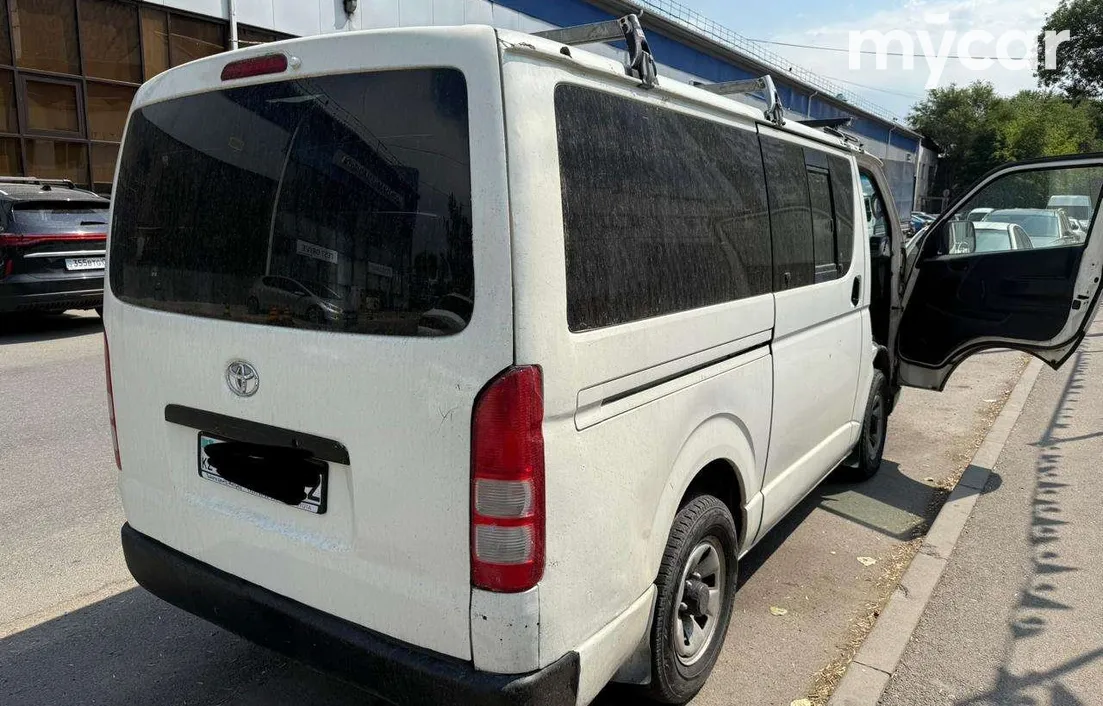 Toyota Hiace 2007