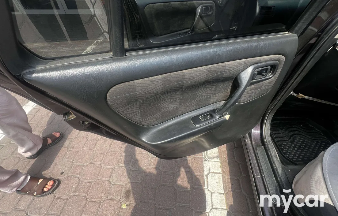 Nissan Primera 1998