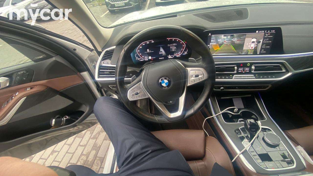 BMW X7 2022