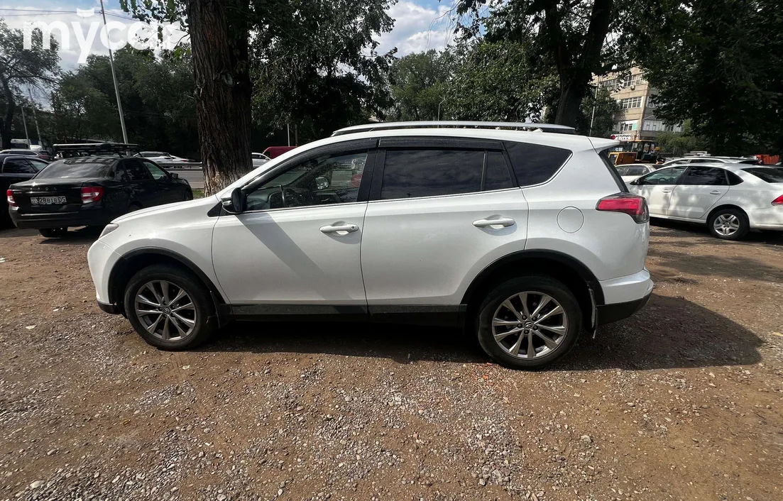 Toyota RAV4 2018