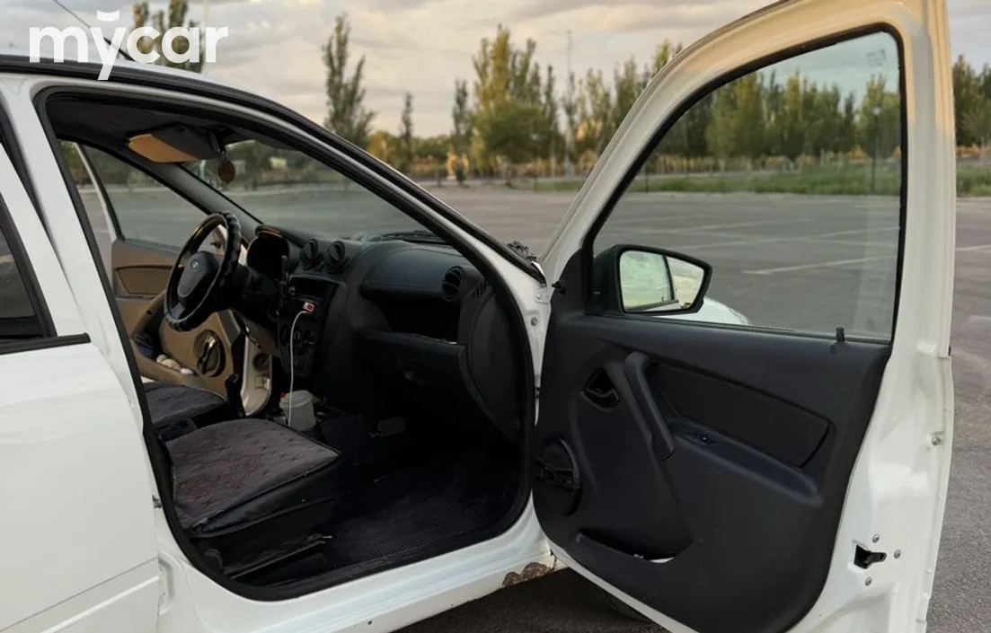LADA Granta 2014
