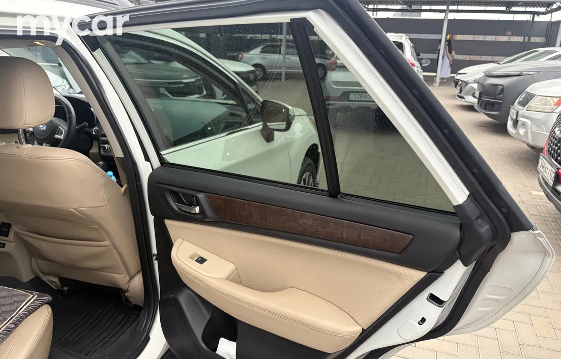 Subaru Outback 2016