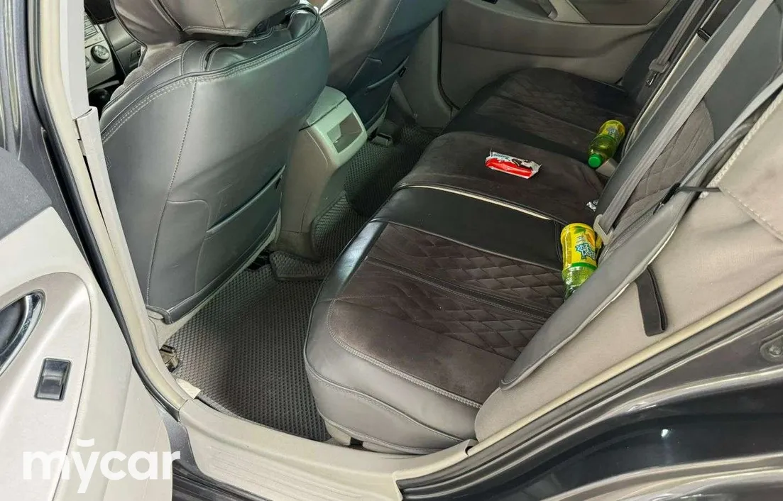 Toyota Camry 2007