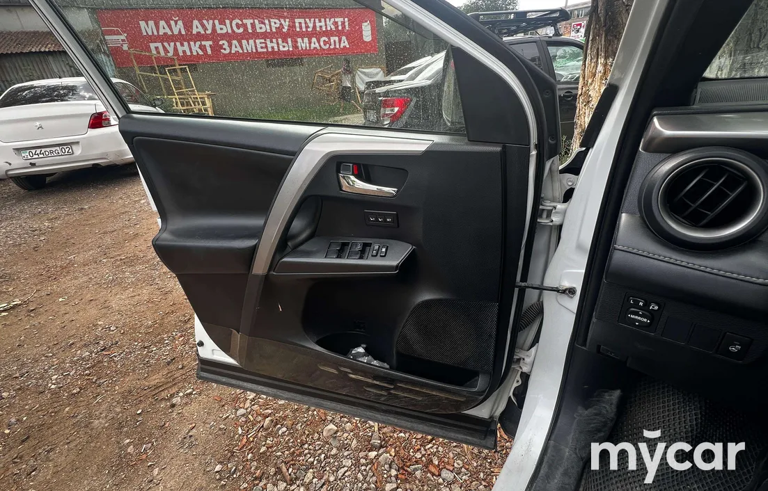 Toyota RAV4 2018