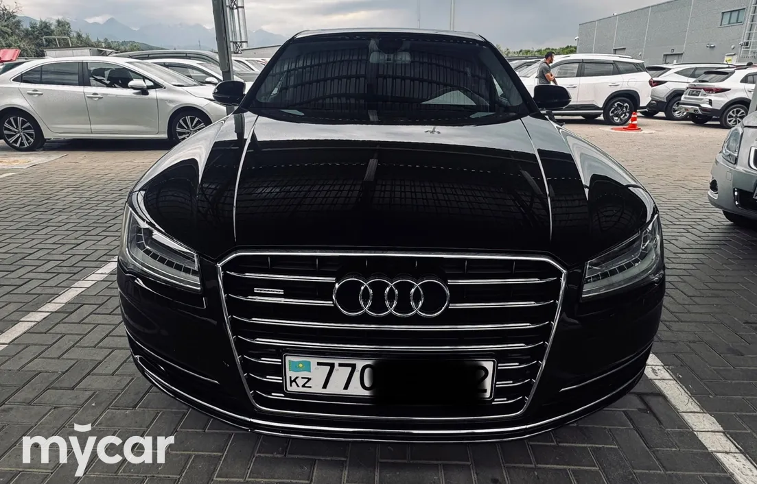 Audi A8 2015