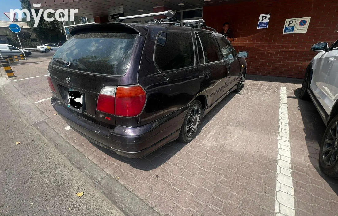 Nissan Primera 1998