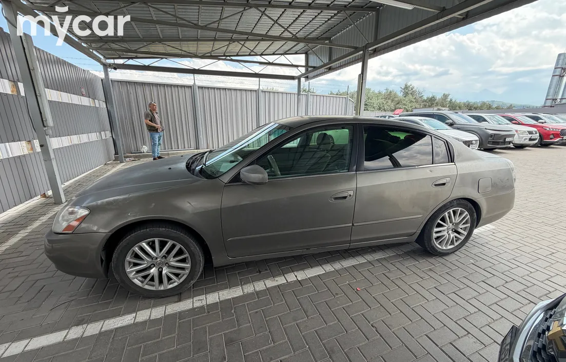 Nissan Altima 2006