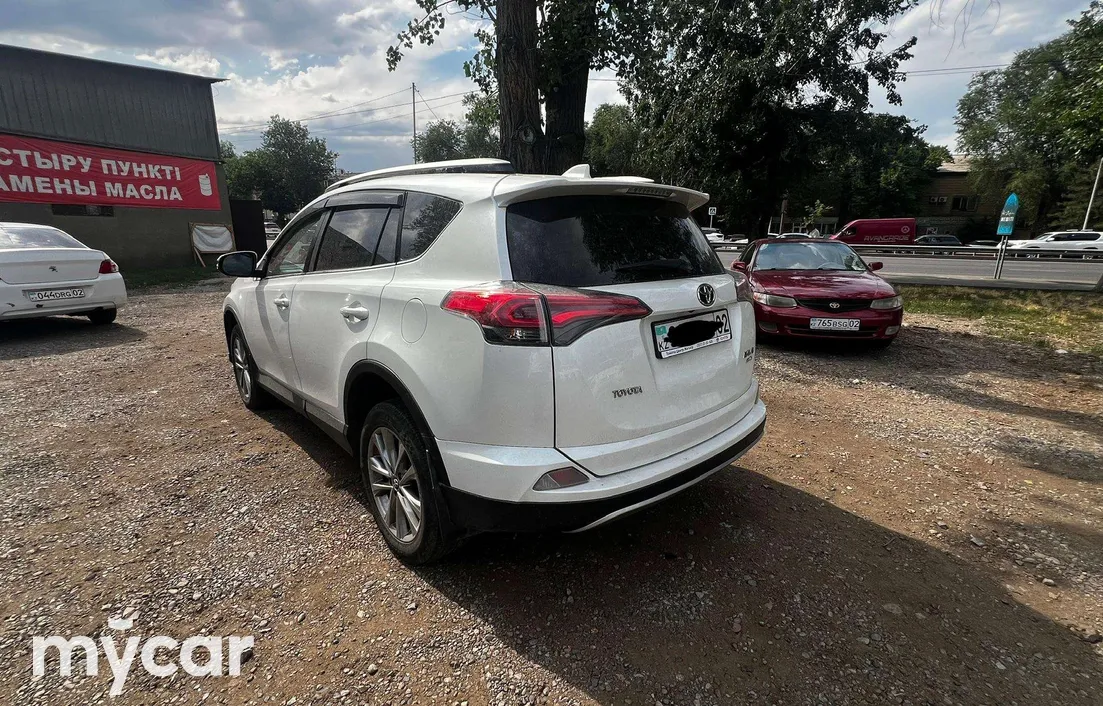 Toyota RAV4 2018