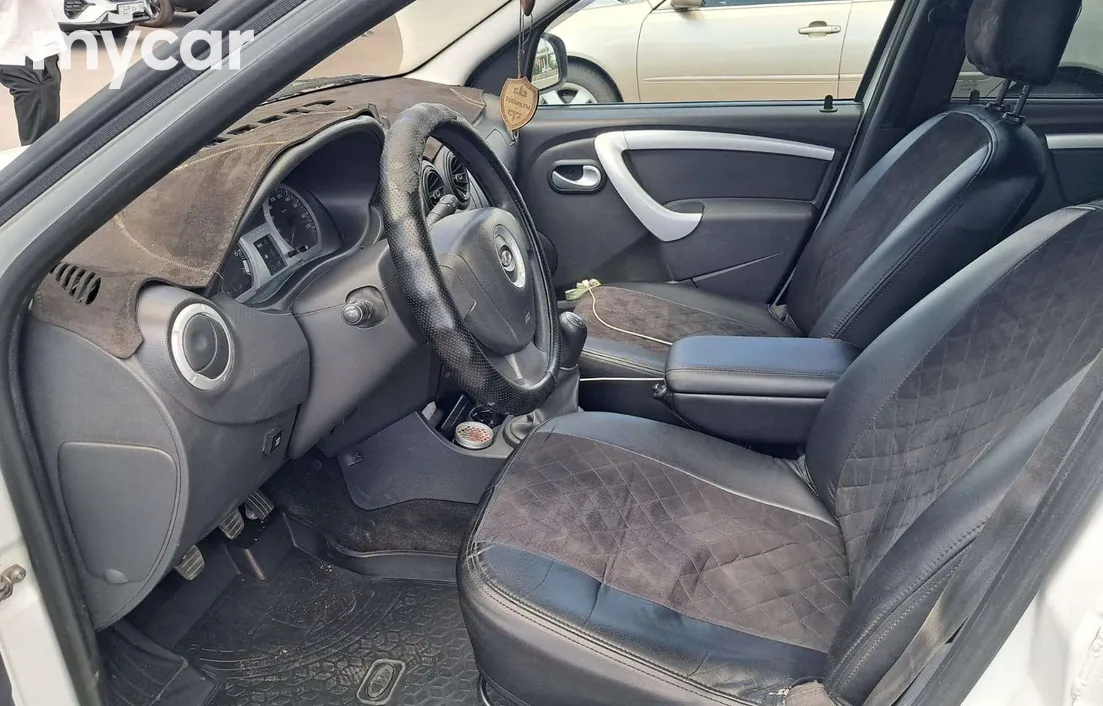 LADA Largus 2018