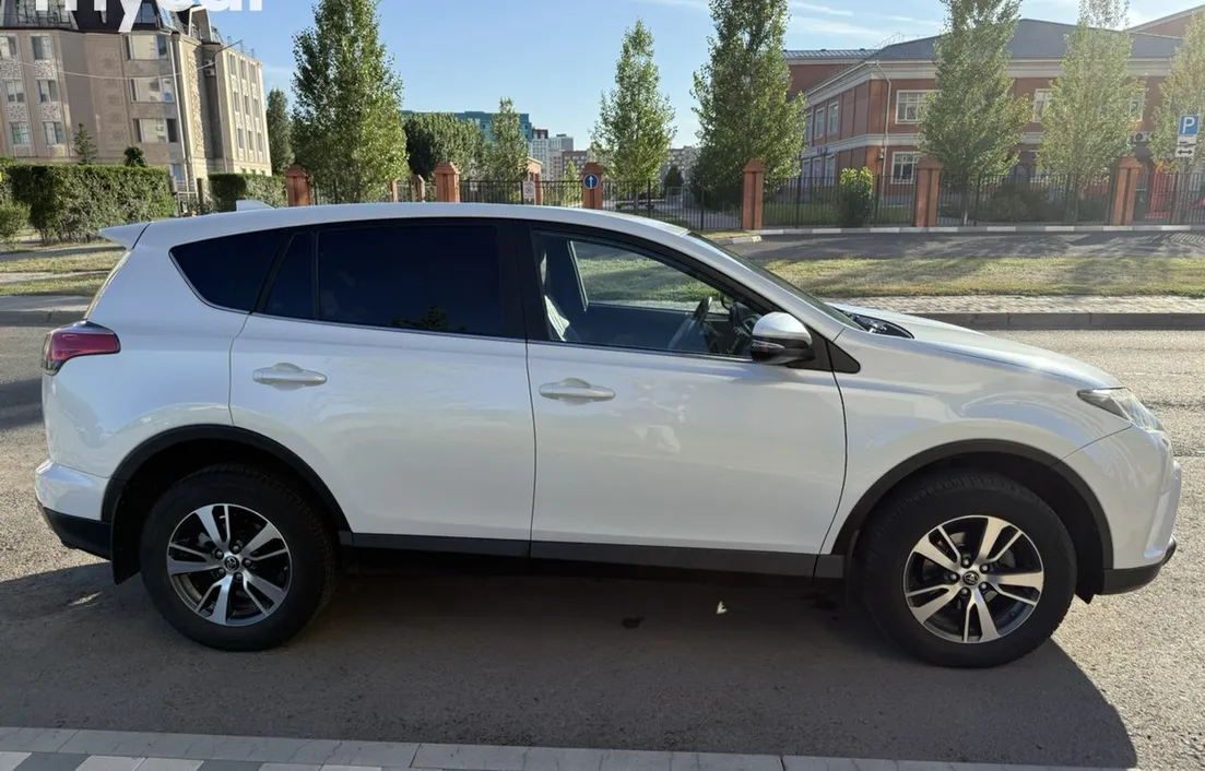 Toyota RAV4 2018