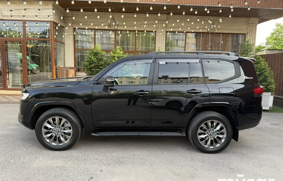 Toyota Land Cruiser 2022