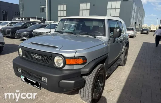 фото Toyota FJ Cruiser Новая за 12000000 тенге