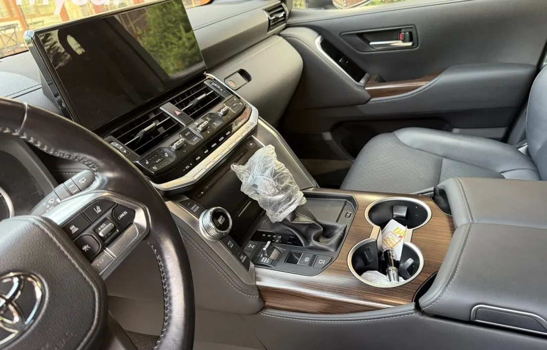 Toyota Land Cruiser 2022
