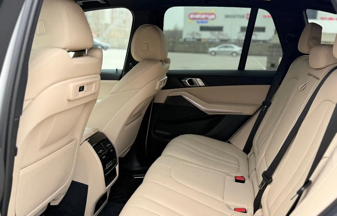 BMW X5 2022