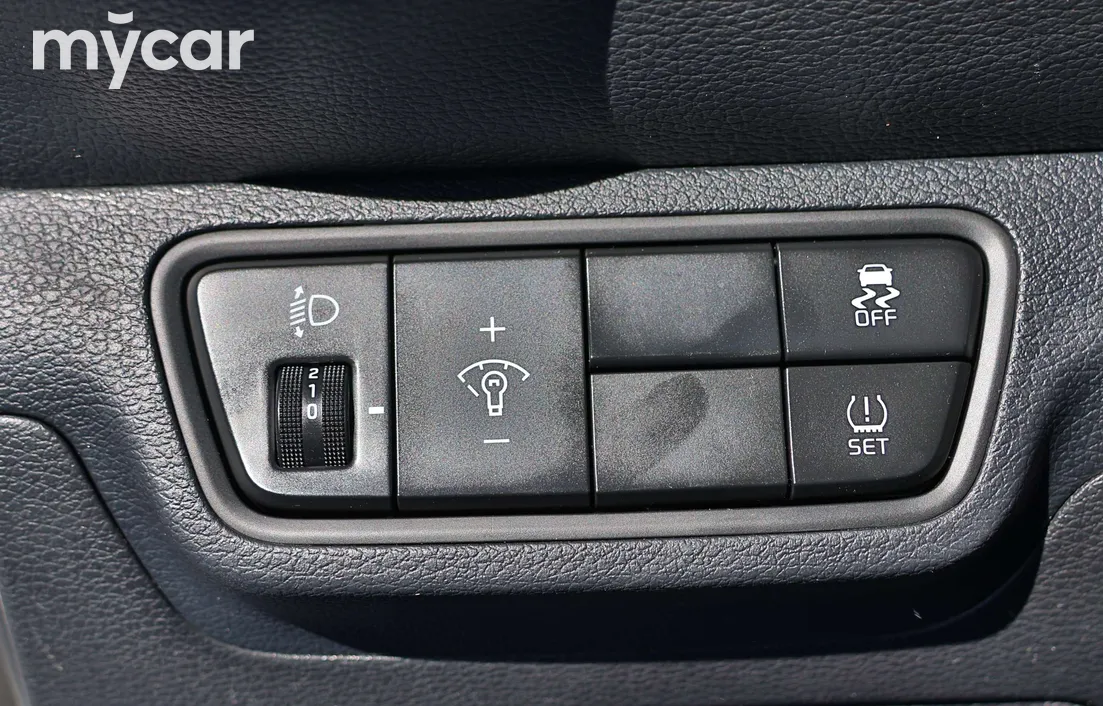 Kia Cerato 2023
