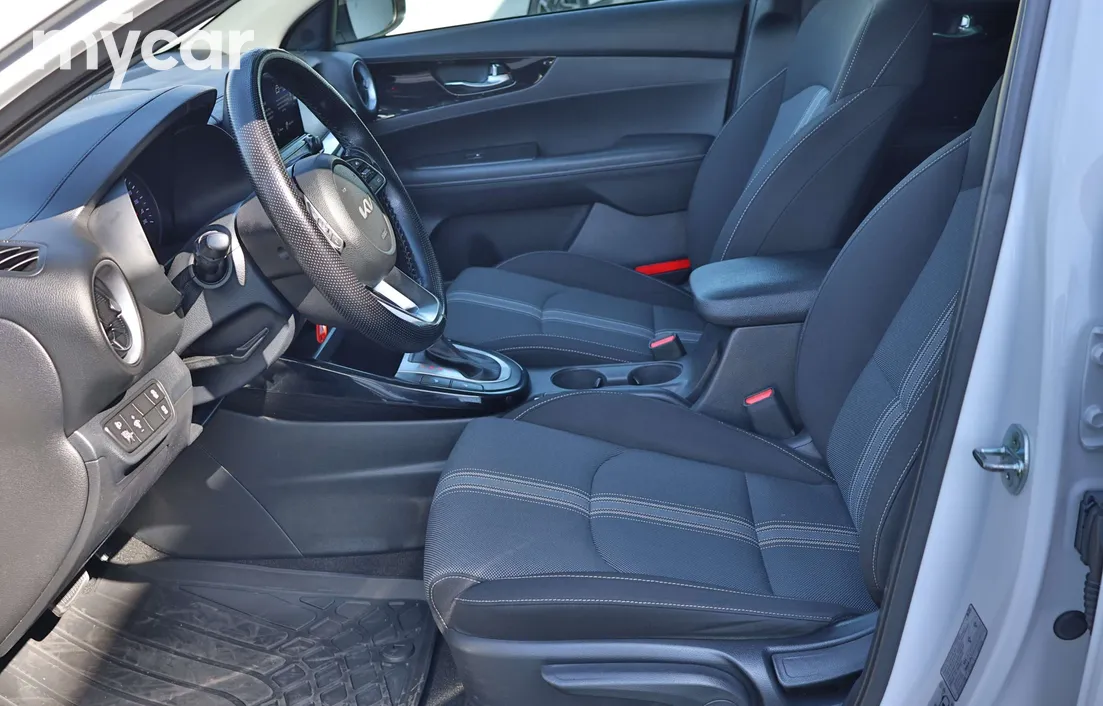 Kia Cerato 2023