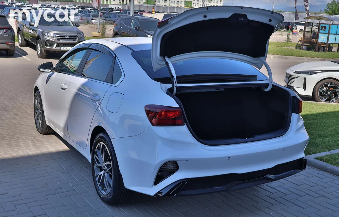 Kia Cerato 2023