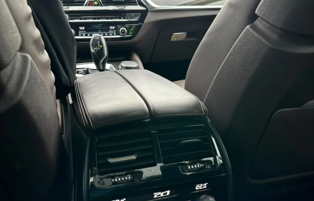 BMW 5 серия 2018