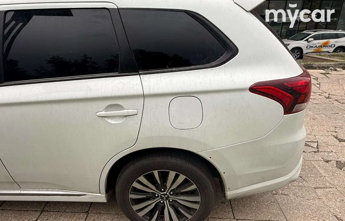 Mitsubishi Outlander 2022