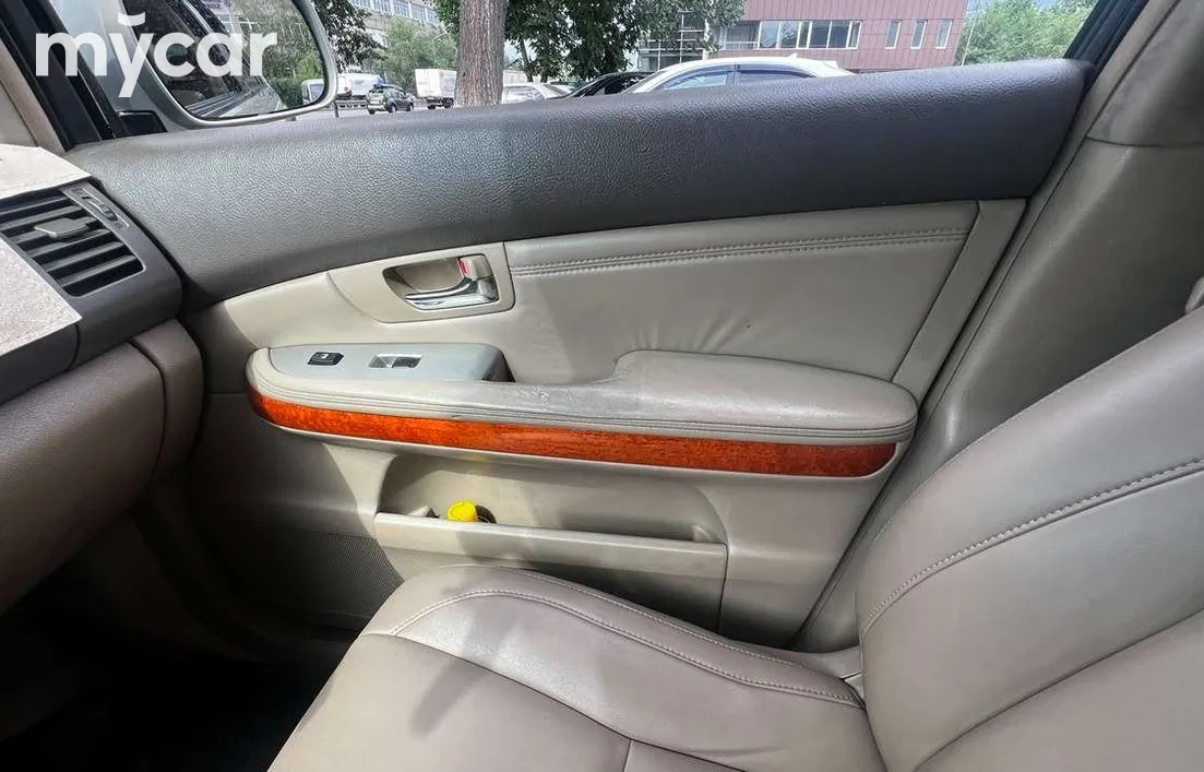 Lexus RX 2004
