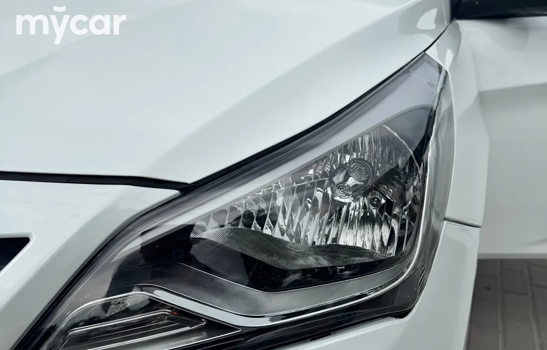 Hyundai Accent 2014