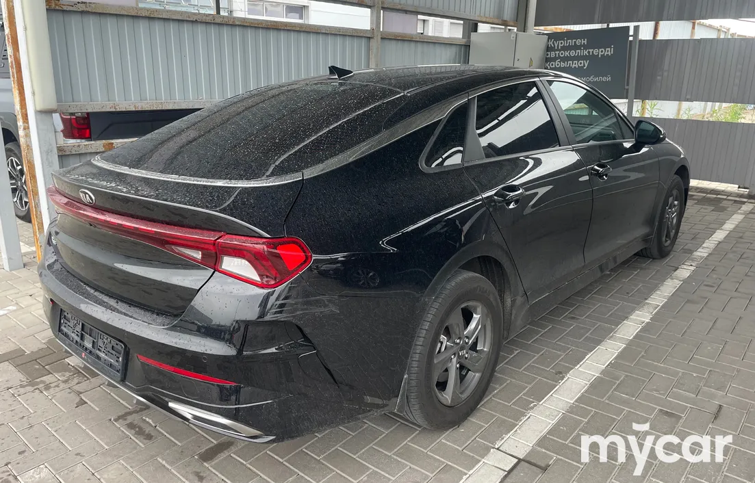 Kia K5 2021