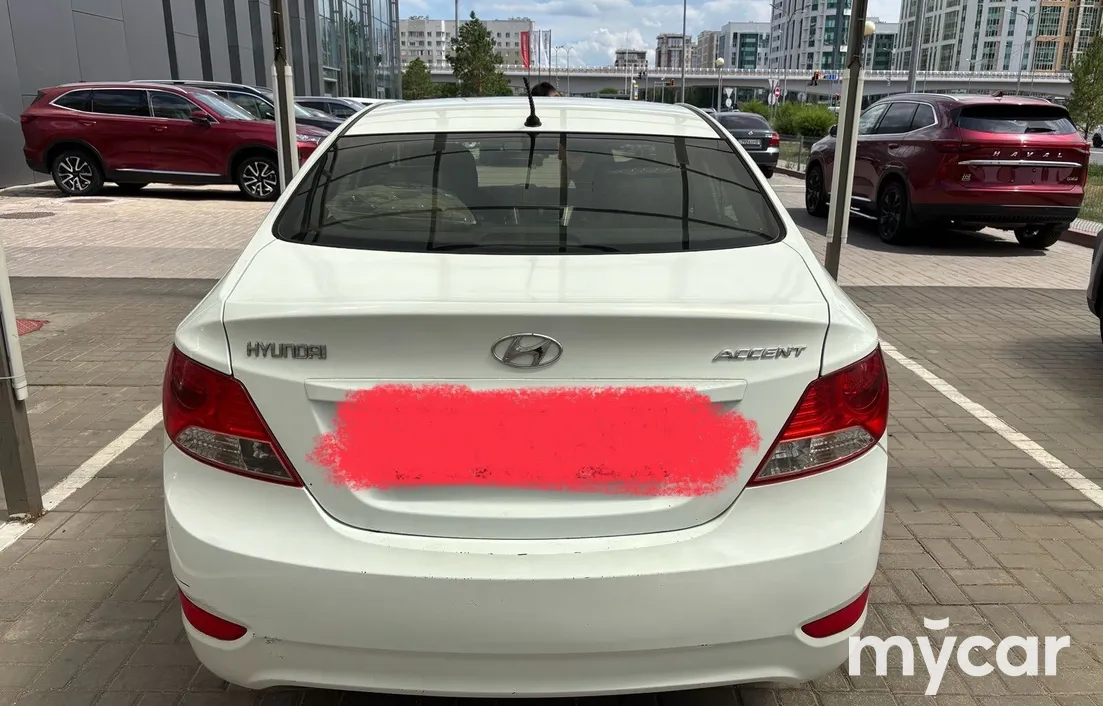 Hyundai Accent 2014