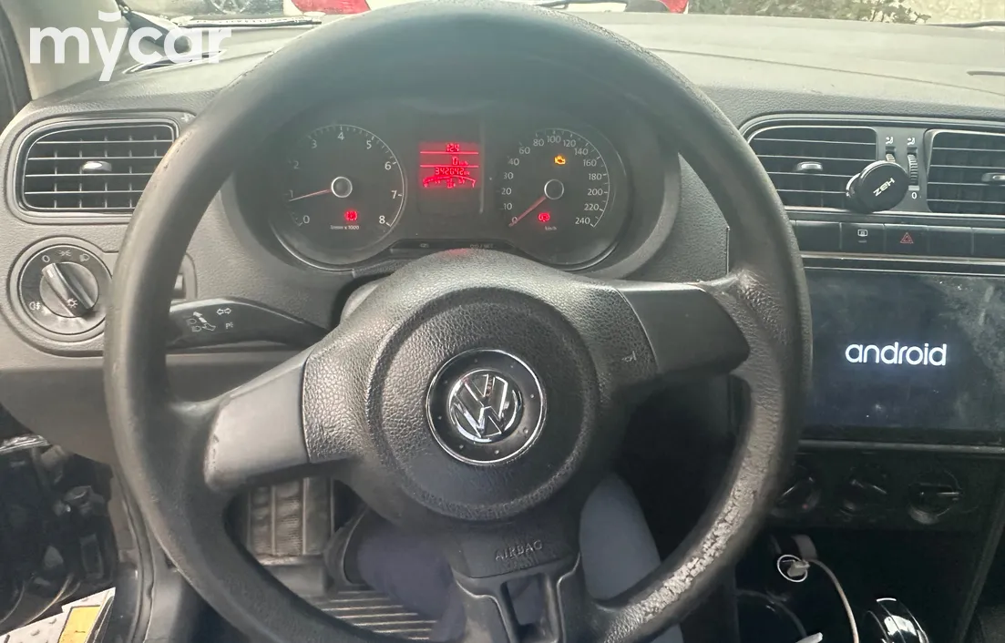 Volkswagen Polo 2013