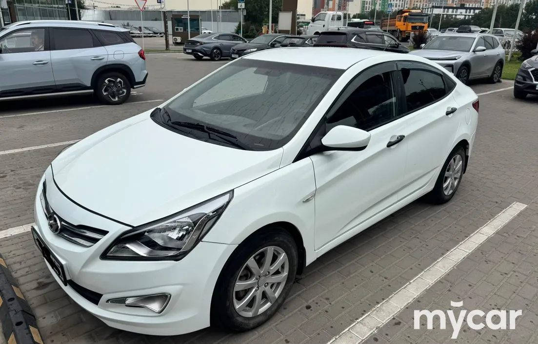 Hyundai Accent 2014