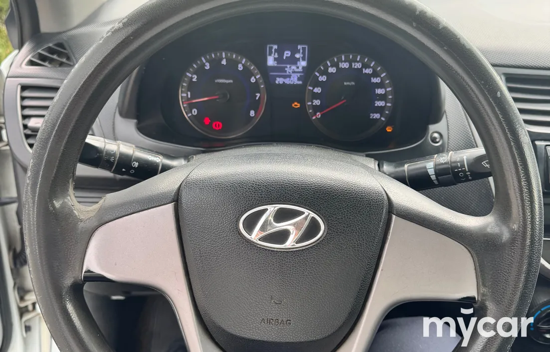 Hyundai Accent 2014