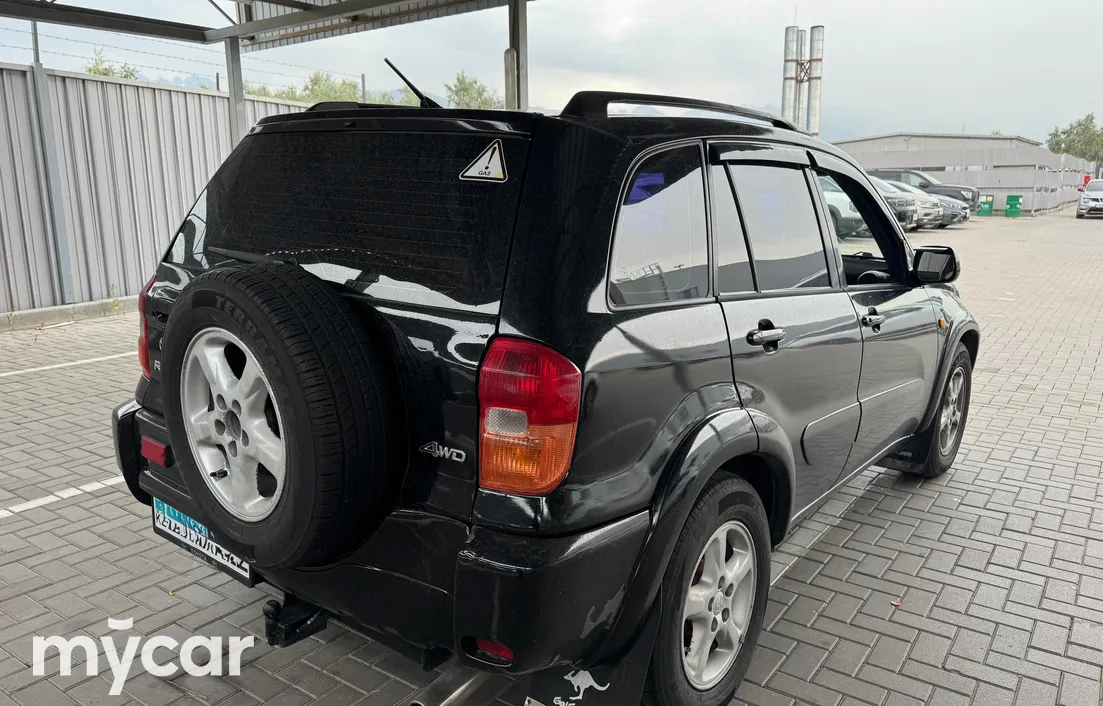 Toyota RAV4 2004